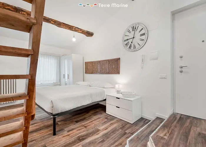 Maestrale 11, Terre Marine Apartment La Spezia